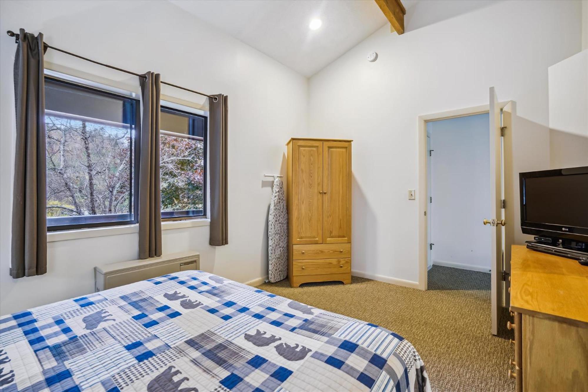 Cedarbrook Queen Suite 109 基灵顿 外观 照片